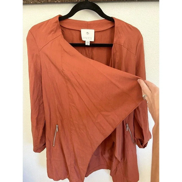 Eliane Rose Waterfall Open Flowy Cardigan NWOT Burnt Orange M - Picture 3 of 9